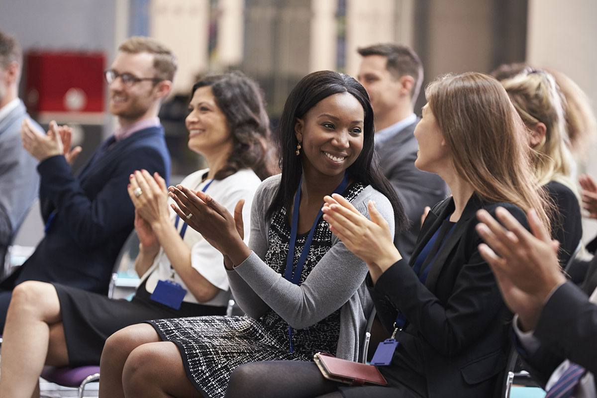 audience-conference-clapping