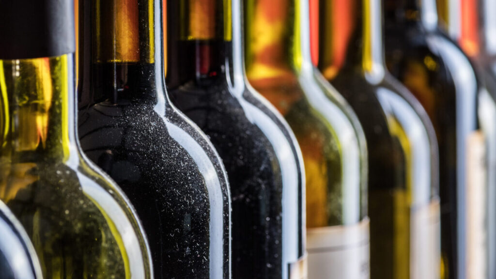 Inside Winemaking: Crafting Wine, Crafting Words