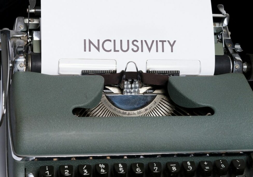 included-5355847_1920 Image by Markus Winkler from Pixabay